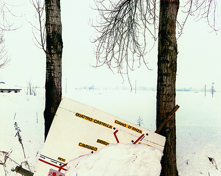 ルイジ・ギッリ《レッジョ・エミリア、1985》 〈F11、1/125、自然光〉より 1985年 ©Heirs of Luigi Ghirri